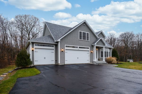 Cost of Driveway Sealing in Morgan Hill